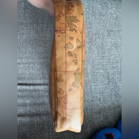 Vintage Alviero Martini HandBag - Picture 4 of 16